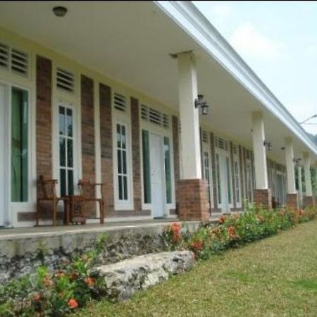 Green Sentul Indah Hotel And Resort Tjiteureup Ngoại thất bức ảnh